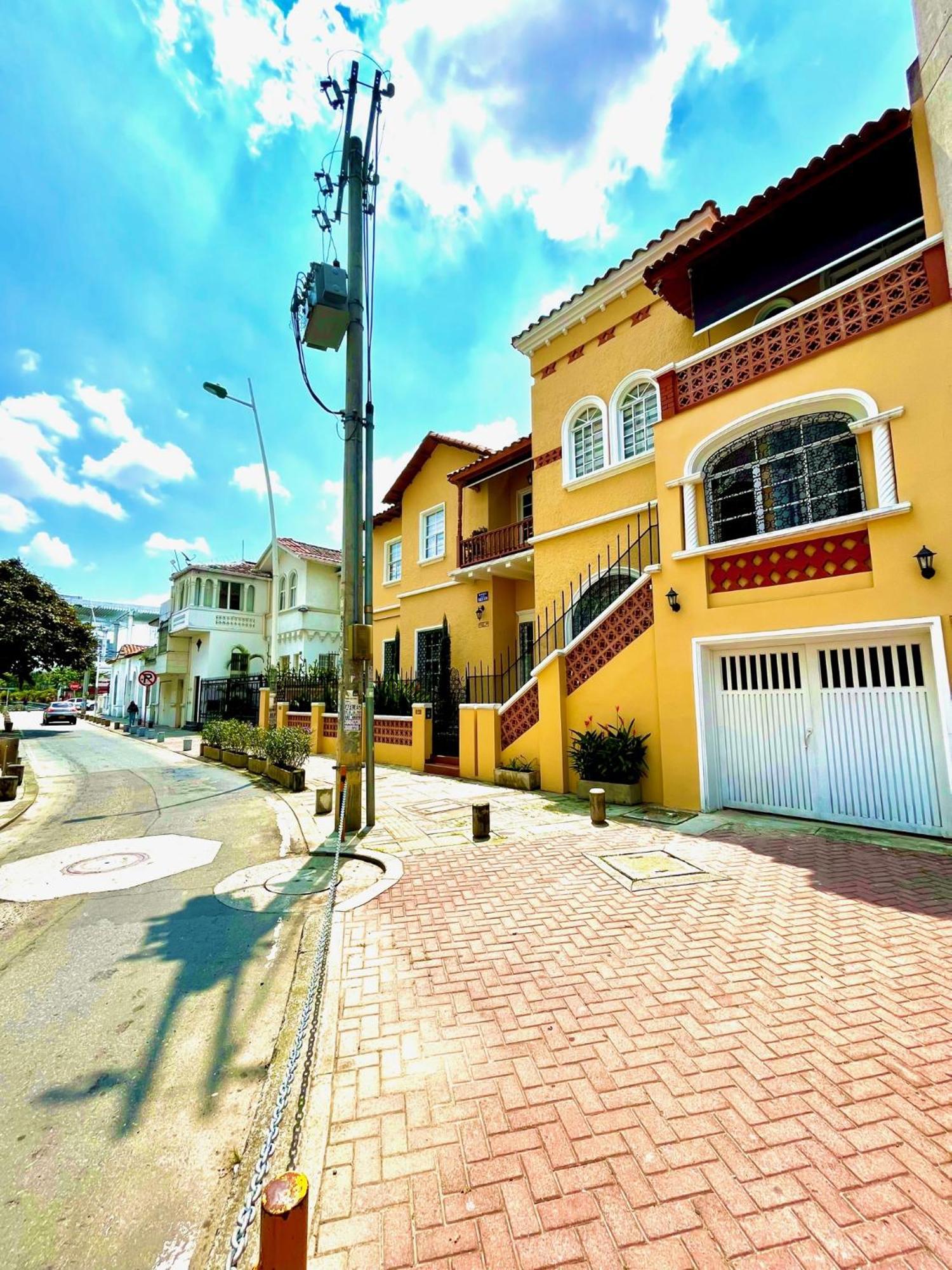 Casa Rambla Serra Cali Bagian luar foto